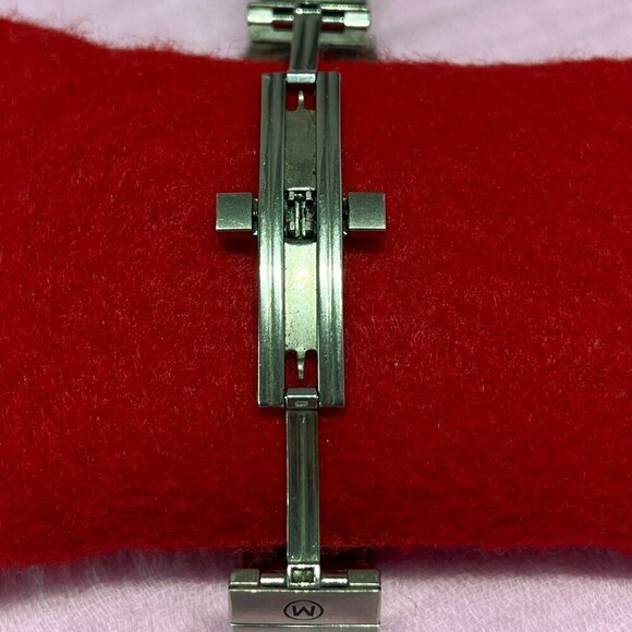 Citizen Ladies Stainless Steel Two-Tone Oval Face Watch Size: 6 1/2" - Picture 9 of 9